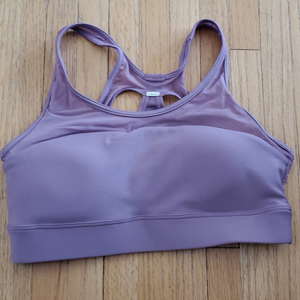 NWOT Under Armor Sports bra
